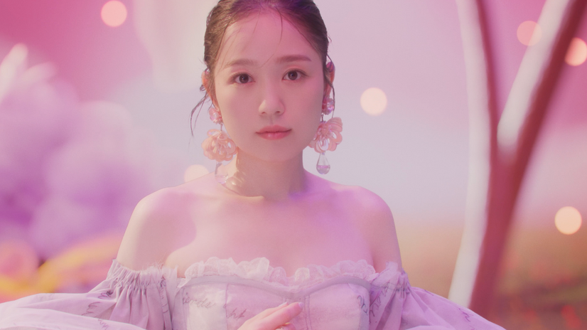 西野カナ、復帰後初のMV公開！新曲「EYES ON YOU」が7冠達成