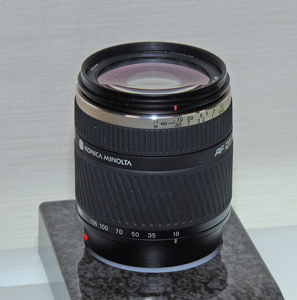 AF DTズーム 18-200mm F3.5-6.3（D）