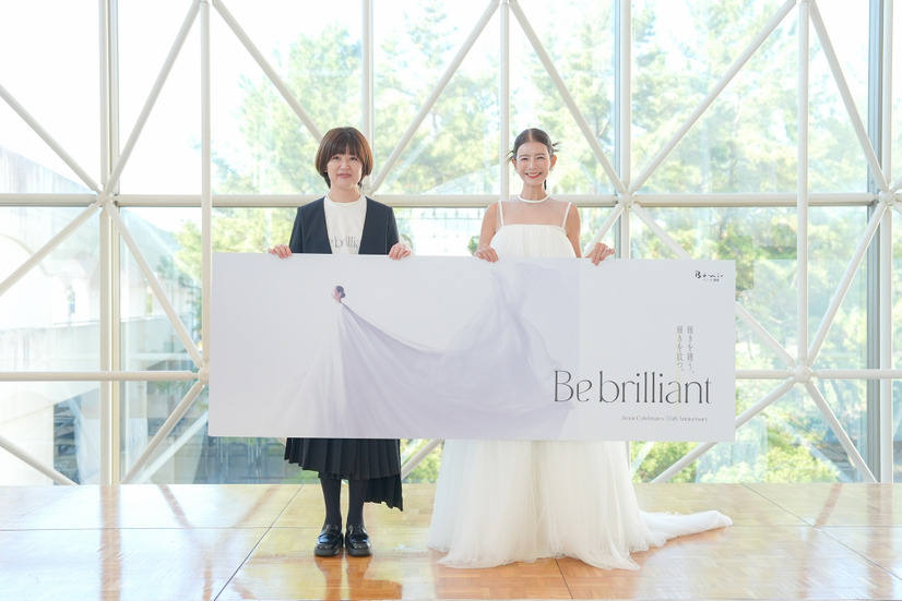 スザンヌ、純白のドレスでモデルウォーク！「自分の結婚式みたいでした。離婚しちゃったんですけどね（笑）」