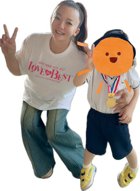 華原朋美、5歳愛息子の運動会での親子ショット「ドキドキ わくわくしながら息子の運動会に行ってきました」