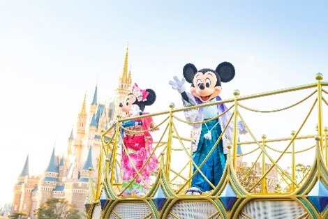 東京ディズニーリゾートのお正月のイメージ　(C)Disney