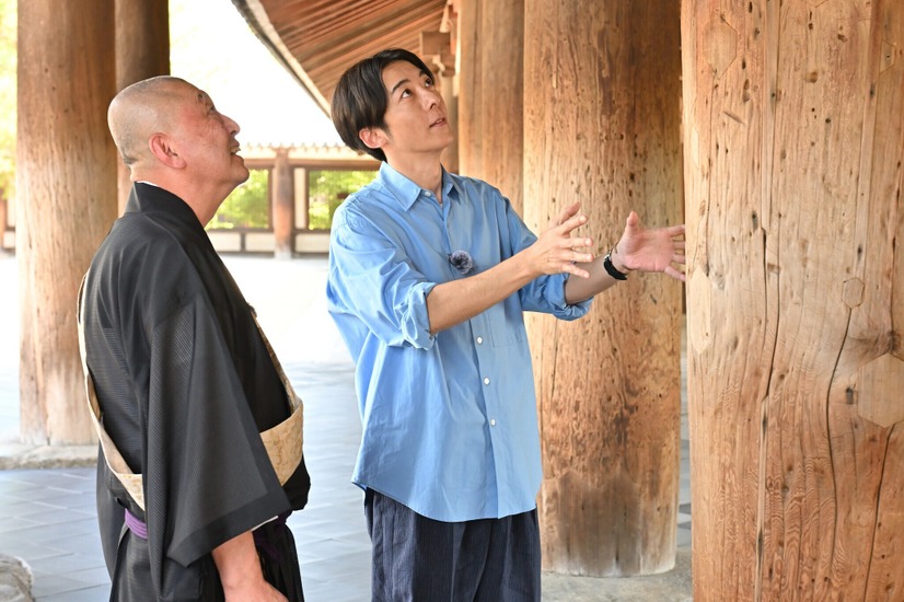 11月10日深夜0時30分より放送の特別番組『OTOBUTAI in 法隆寺』　(C)MBS