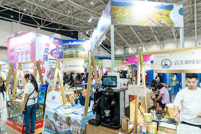 【コスプレ】豊島区が観光客急増の台湾で観光アピール！アニメ・コスプレの聖地「池袋」の魅力発信で最高パフォーマンス賞を受賞