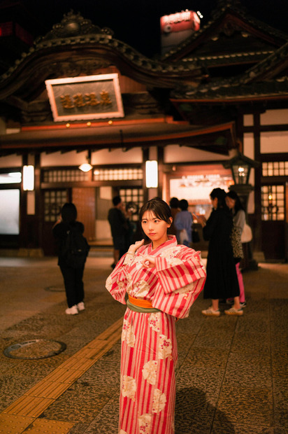 大熊杏優1st写真集『私らしく。』（秋田書店）　撮影：細居幸次郎