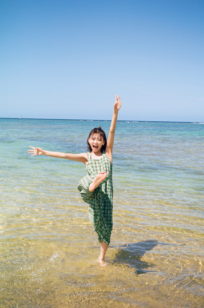 大熊杏優1st写真集『私らしく。』（秋田書店）　撮影：細居幸次郎