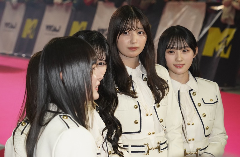 乃木坂46【写真：竹内みちまろ】