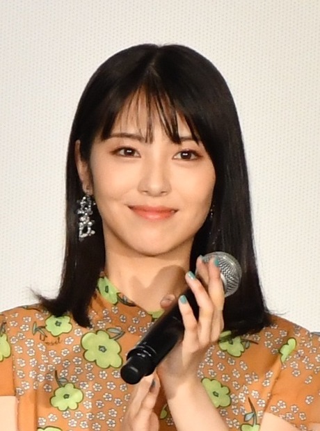 浜辺美波【写真:竹内みちまろ】