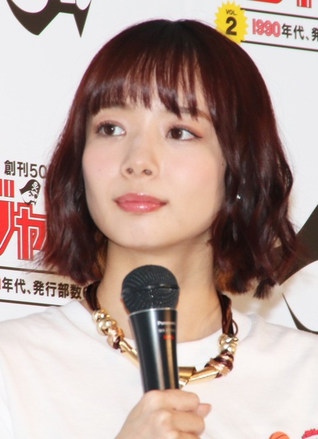 岡田紗佳【撮影:小宮山あきの】