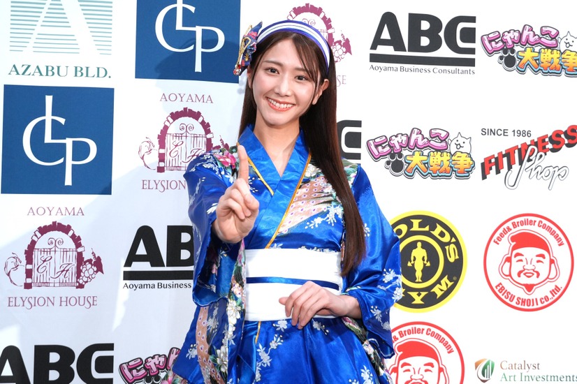 斎藤恭代【撮影:小宮山あきの】