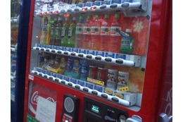 【地震】日本コカ・コーラ、自販機25万台の冷却運転を輪番で停止 画像