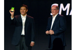 【CES 2012】Intel Atom搭載のスマートフォンがついに登場！  画像