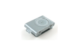 レイ・アウト、iPod用のあれこれ便利なアイテムをワンパッケージ化——0.7mmシリコンジャケットなど 画像