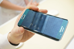 【MWC 2015 Vol.21】カメラ機能の強化に期待、サムスン新GALAXYタッチ＆トライイベント報告 画像