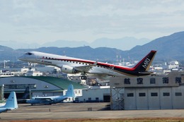 国産ジェット旅客機、三菱 MRJ が進空 画像