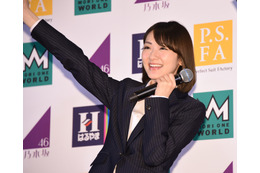 乃木坂46・生駒里奈、3期生加入で奮起「私も燃えたい」 画像