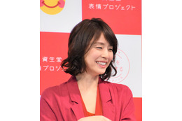 石田ゆり子、インスタフォロワー数が「ひゃくまんにん」の大台に！ 画像