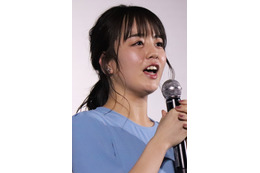 伊原六花、20歳のバースデーを共演者がサプライズでお祝い「すっごく嬉しい！」 画像