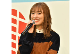 内田理央、谷間のぞくセクシー衣装に「エロかわいい」の声！ 画像