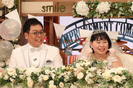 初の“向上委員会婚”ニッチェ近藤＆番組Pの披露宴開催 画像