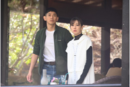 北川景子＆永山瑛太、初めての旅行へ！「新婚旅行」とひやかされ......今夜『リコカツ』第3話 画像