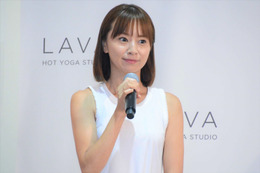 鈴木亜美、実家は貧乏…すいとんは「豪華な食事だった」 画像