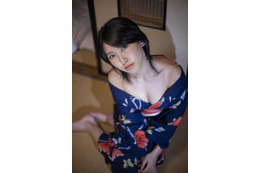 最高の美ボディ＆色気漂う表情披露……咲村良子がデジタル写真集 画像
