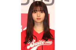 齋藤飛鳥、6年ぶりに写真集発売決定！ニューヨークで24歳の大人びた姿披露 画像