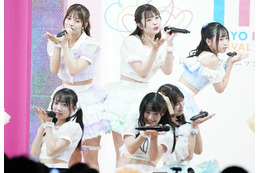 【TIF 2023】Peel the Apple、念願のフルメンバーで夜のSMILE GARDENに出演「悔しい思いもたくさんしてきた」 画像