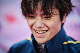 宇野昌磨、交際中・本田真凜へ誕生日祝福ツーショット 画像