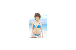 彼女がいればいつでも真夏気分！　冬の沖縄で小阪由佳がハジける 画像