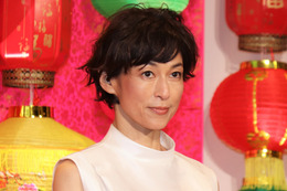 鈴木保奈美、あまりにもの偶然に驚き！30年前の大ヒットドラマ共演女優と楽屋が’隣同士に