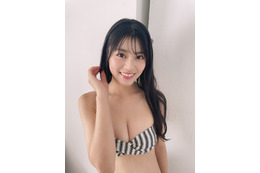 NMB48・板垣心和、水着オフショで美谷間くっきり！「ビジュが良い」「最高にセクシー」