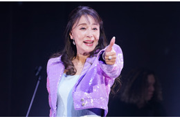 浅野ゆう子がデビュー50周年記念の単独ライブを開催、40年ぶりの新曲も披露！ 画像