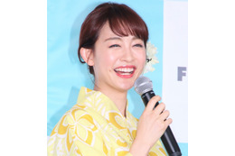 新井恵理那、ヨガ教室でセント・フォース所属アナと10年ぶりの再会！ 最初で最後かもしれない“貴重ショット”公開 画像