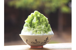 赤福のかき氷が関東初の実演販売!なめらかな口あたりの「抹茶蜜」が日本橋三重テラスで19日より限定販売 画像