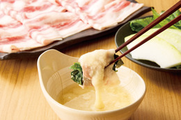 極み“とろろ”で楽しむ!夏野菜と厳選五種の旨みだしの『山形恵み豚しゃぶ』食べ放題が本日開始 画像