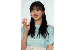 日向坂46・富田鈴花、卒業前最後の生配信で涙 画像