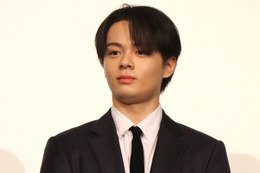 JO1・鶴房汐恩、賭博罪で略式起訴...グループ脱退めぐりファン意見対立 画像