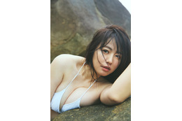 磯山さやかの“41歳とは思えない”水着姿も収録!デビュー25周年記念写真集が発売決定 画像