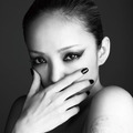 安室奈美恵「FEEL」“言わざる”ジャケット