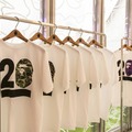 A BATHING APE 20周年記念Tシャツ