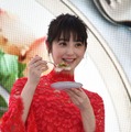 佐々木希、結婚を祝福され照れ笑い！家庭料理では「彩も勉強中」