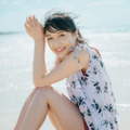 久保田未夢写真集『UP_DATE』主婦の友インフォス版表紙（c）主婦の友社