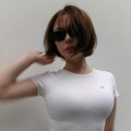 村重杏奈、胸パツパツTシャツにファン釘付け！「素晴らしいバスト」「さすがおっぱい大先生！」 画像