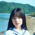 STU48・岡村梨央、1st写真集で15歳等身大の姿！「初恋を思い出すような、あたたかい気持ちになってもらえるといいな…！」 画像
