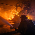 アメリカ・ロサンゼルス周辺で山火事発生（Photo by Apu Gomes/Getty Images）