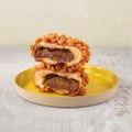 【小麦の奴隷LABO 自由が丘店】「ザックザクカレーパン」420円（1個）《各日数量限定》