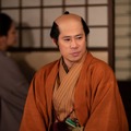 『べらぼう~蔦重栄華乃夢噺~』伊藤淳史演じる二代目の大文字屋市兵衛 (C)NHK
