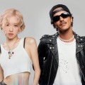 『APT.』に続くヒット曲誕生?ブルーノ・マーズ、BLACKPINK・ロゼとの再コラボを予告