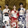 乃木坂46・乃木神社にて行われた成人式の様子(C)乃木坂46LLC